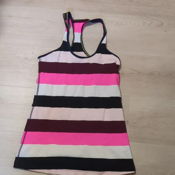 Striped Lululemon Tank top - Picture 1 of 1